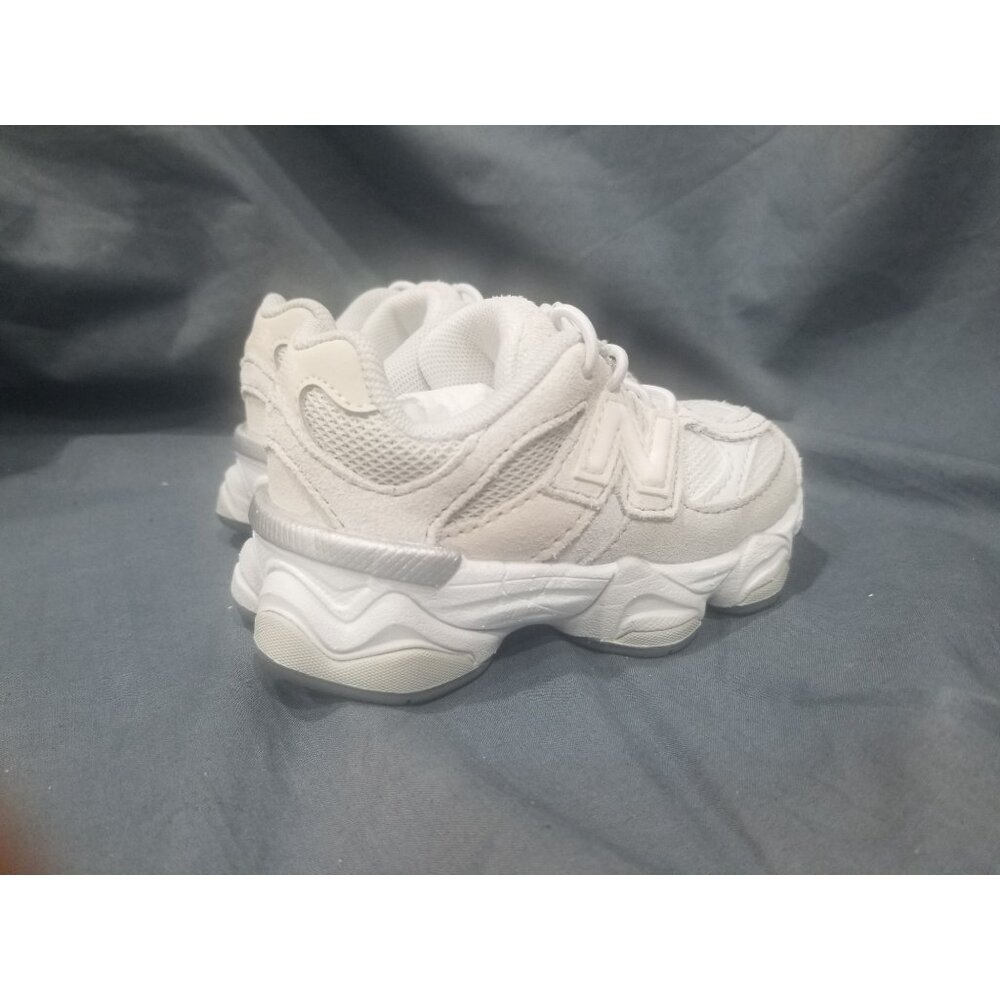 New Balance Toddlers 9060 Sneakers Slip On IV9060FG Grey Size 6 NEW NO BOX! - Picture 4 of 10